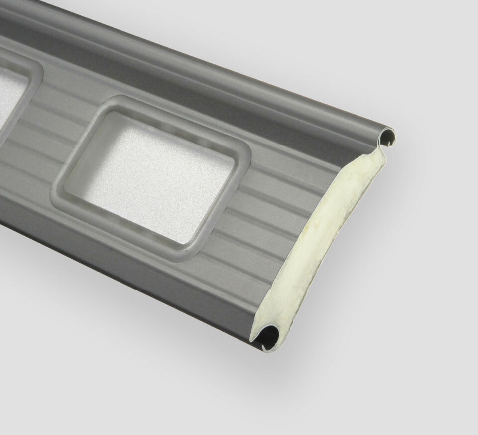 Rolltorprofil 1.95 R mit opalen Fenstern